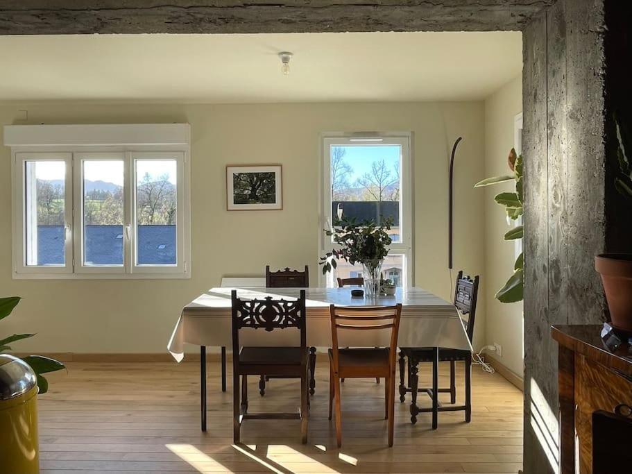 Appartement Au Coeur Du Village - Les Fougeres Tardets Esterno foto